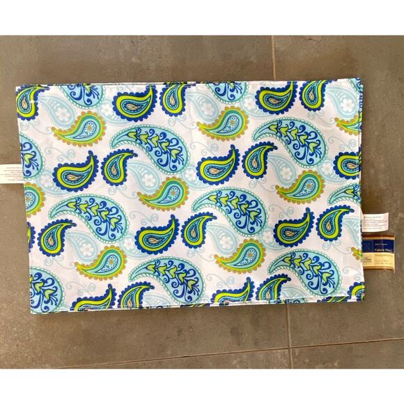 Set of 4 Blue/Green Paisley Placemats~Unused, Outdoor Ready!! - Picture 4 of 5